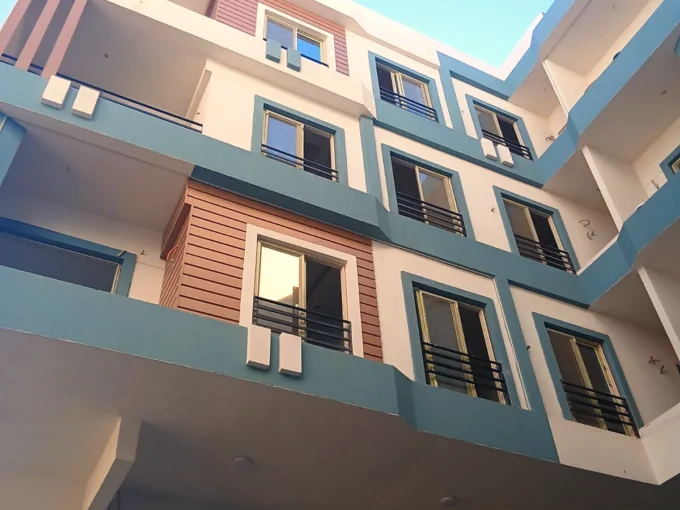 Besko Hurghada completed building, facade and balconies — September 2026