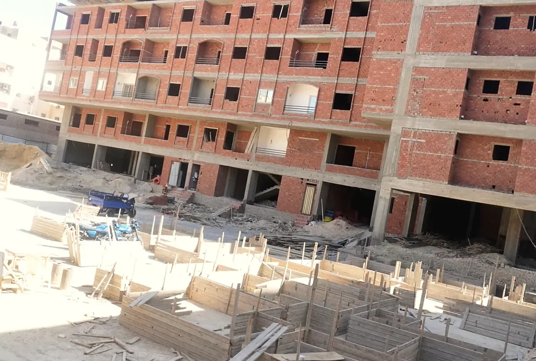 Hegaz Gate Hurghada site works in front of the building — September 2026